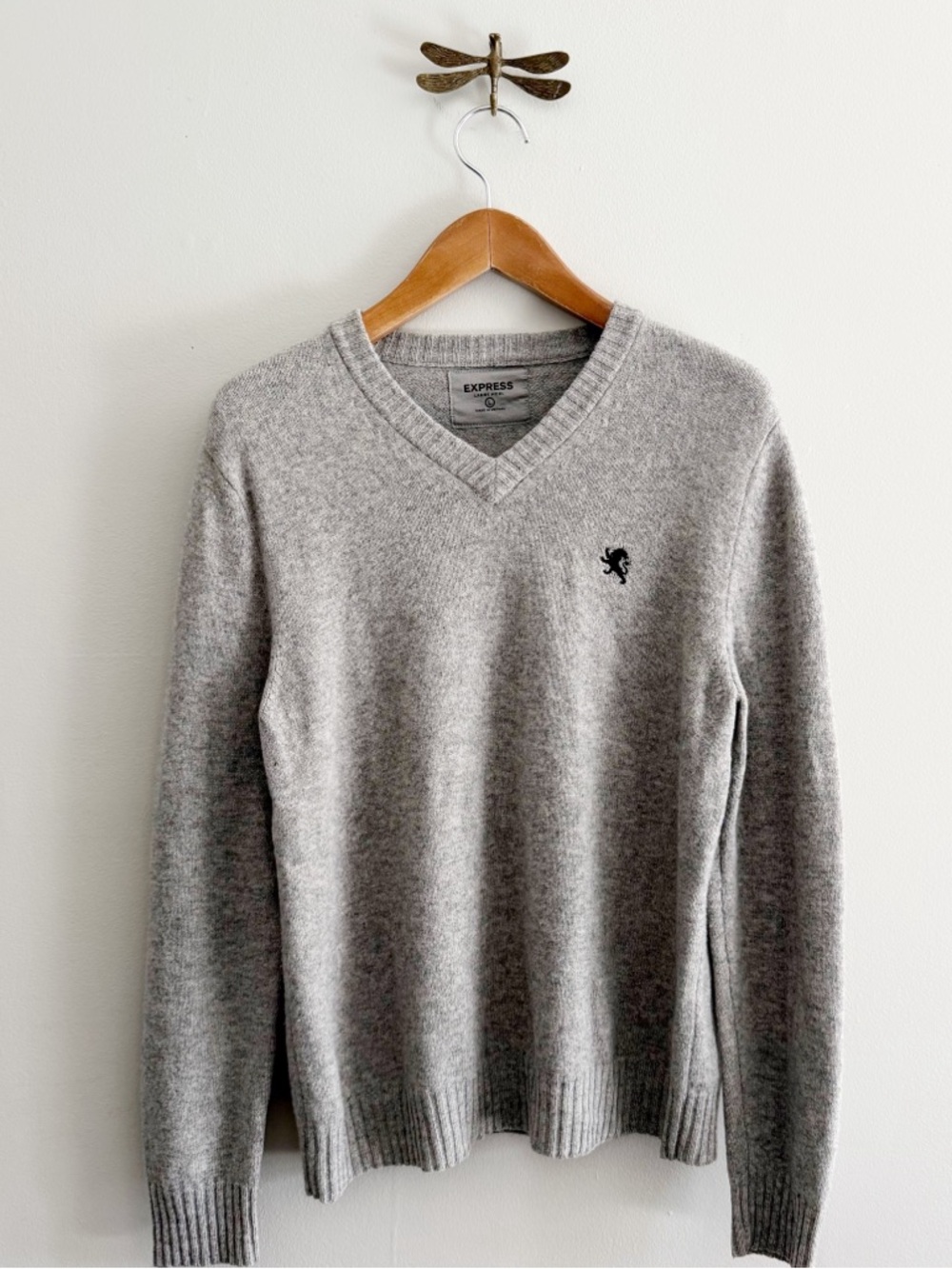 Express Mens wool Grey V Neck Knit Pullover Sweater Large
